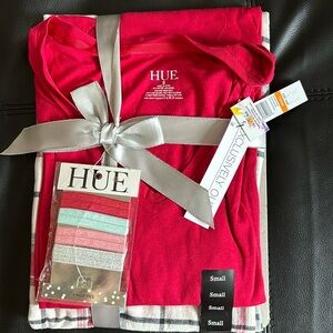 Hue lord and Taylor pajama and hair tie gift set